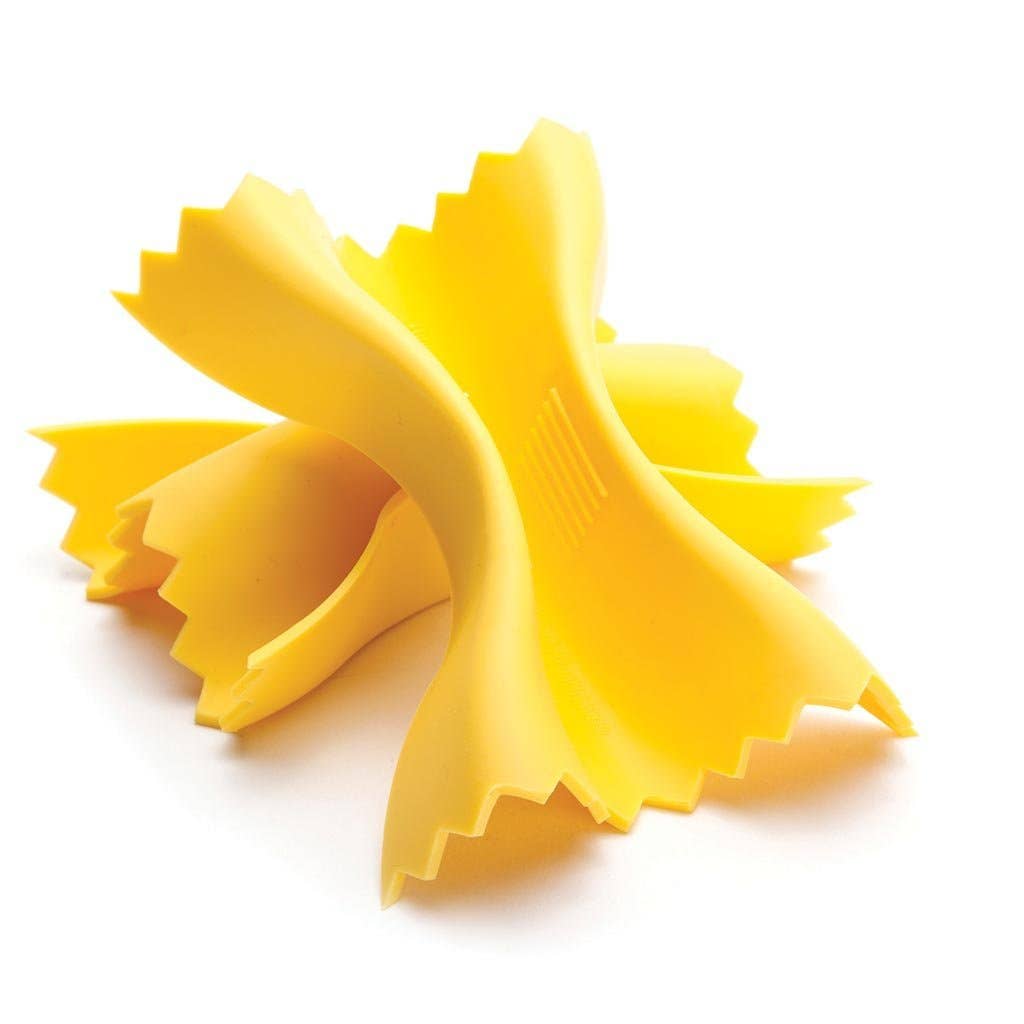 Pasta Shaped Pot Grips | Farfalloni